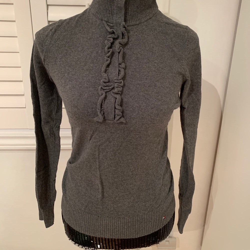 Tommy Hilfiger cashmere grey ruffled sweater small